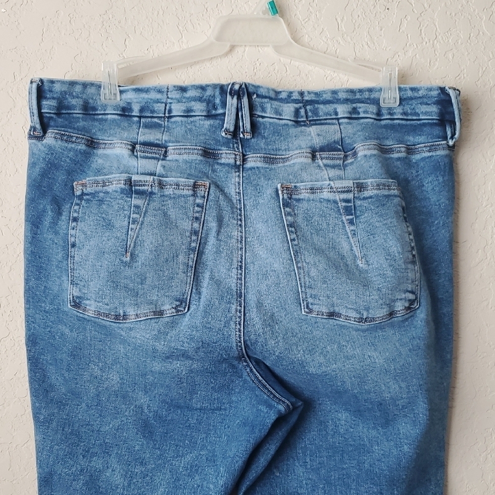 Good American Classic Blue Jeans Soft-tech Good Legs Straight Jeans - Picture 3 of 9